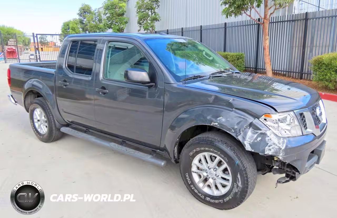 2015 Nissan Frontier S