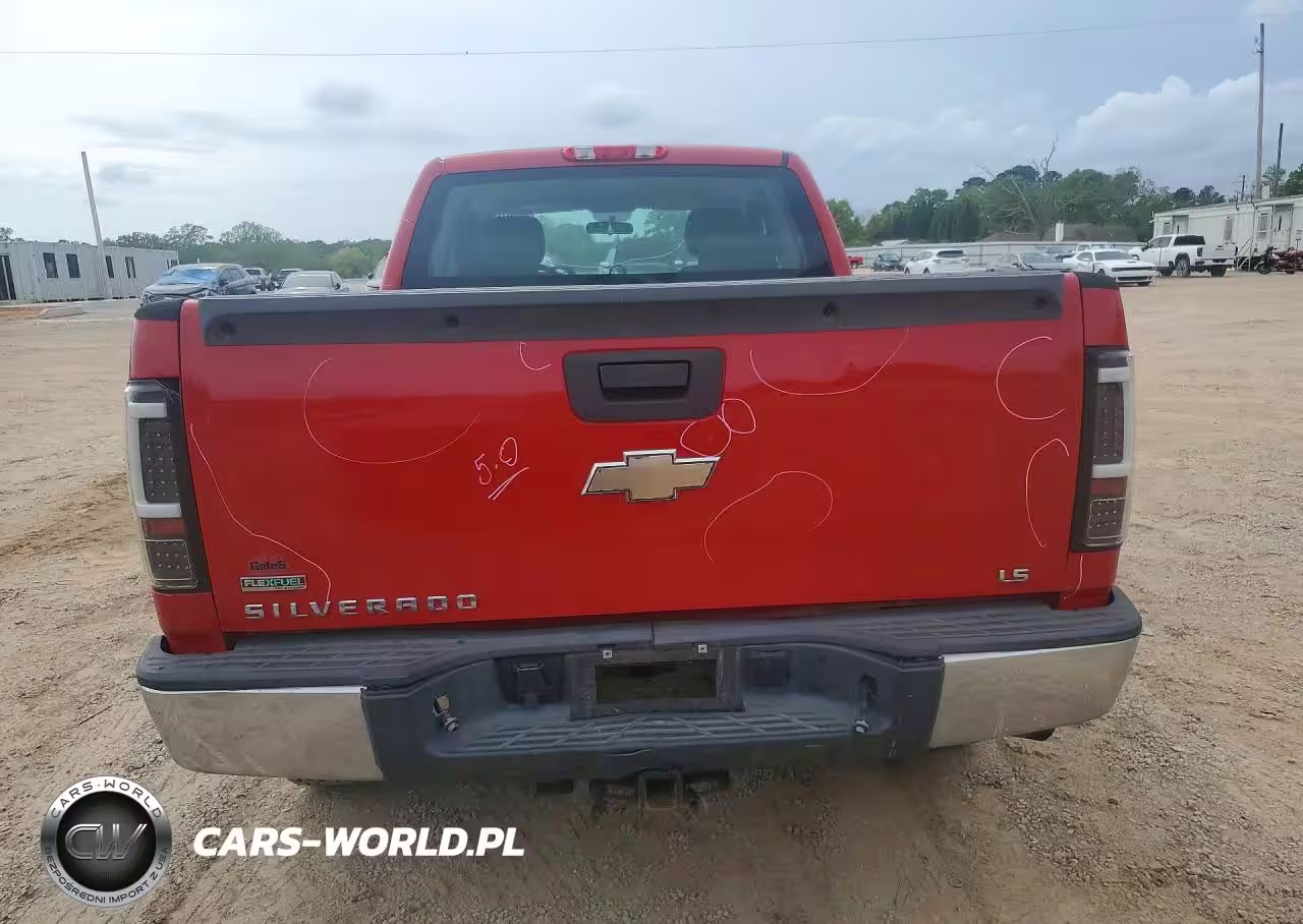 2011 Chevrolet Silverado K1500 VIN:1GCRKPEA7BZ143330 - 6