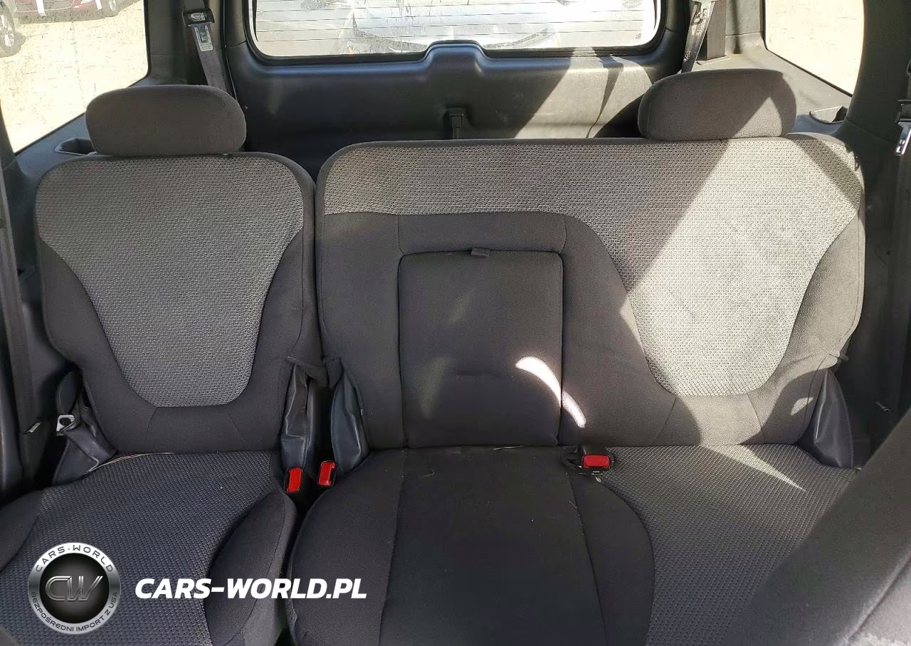 2001 Ford Expedition VIN:1FMRU15W71LB42260 - 10
