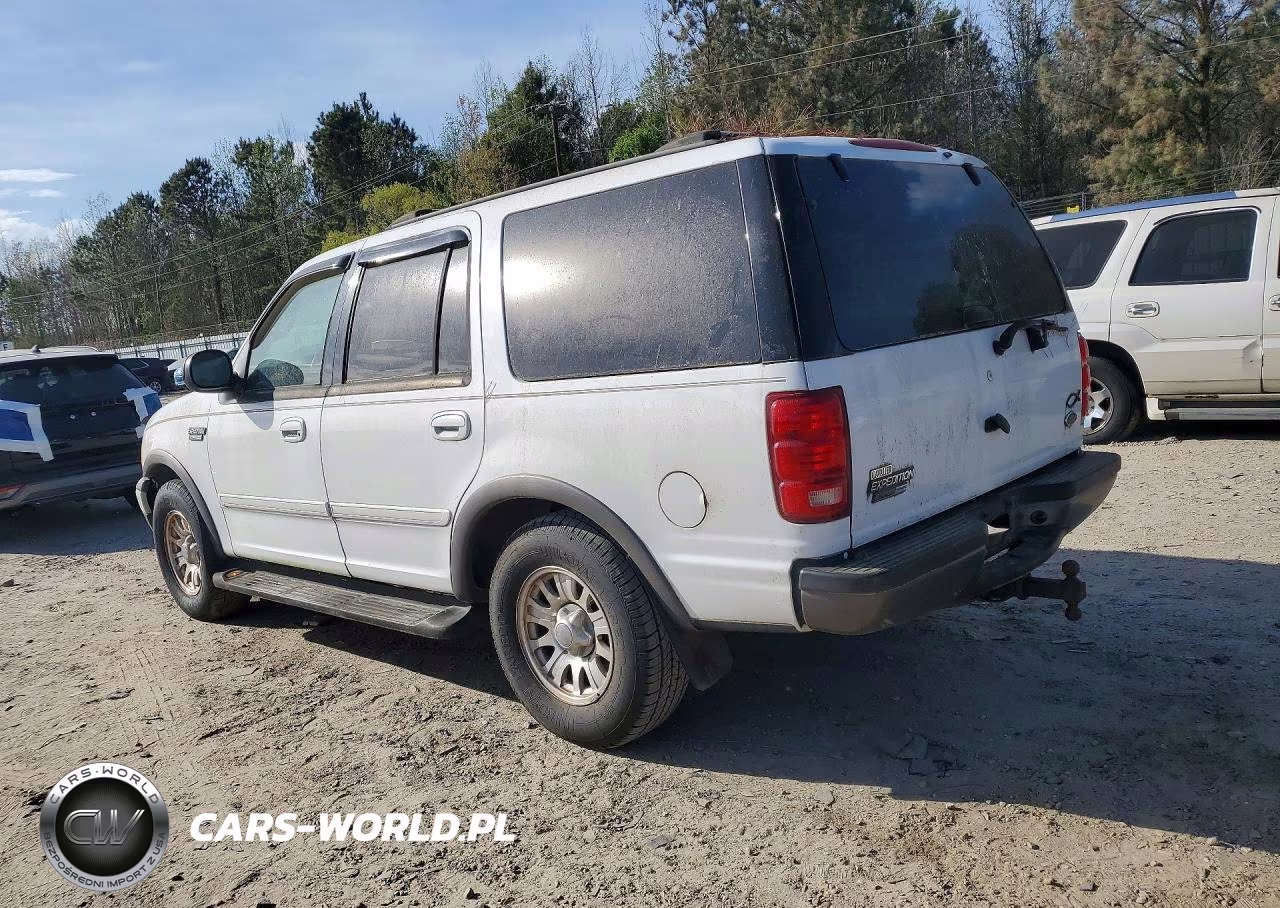 2001 Ford Expedition VIN:1FMRU15W71LB42260 - 2