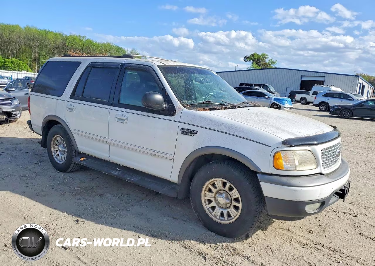 2001 Ford Expedition VIN:1FMRU15W71LB42260 - 4