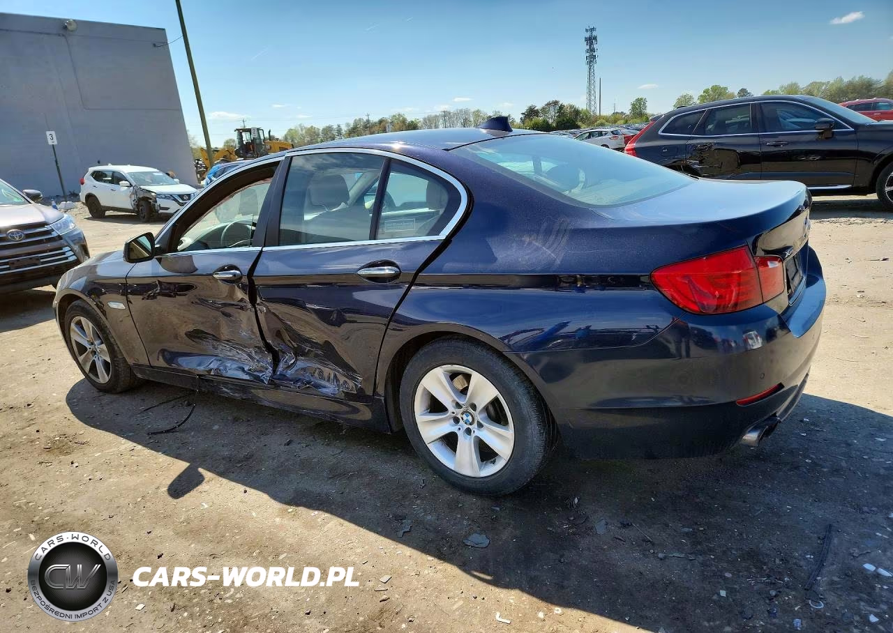 2013 BMW 528 Xi VIN:WBAXH5C58DDW15886 - 2