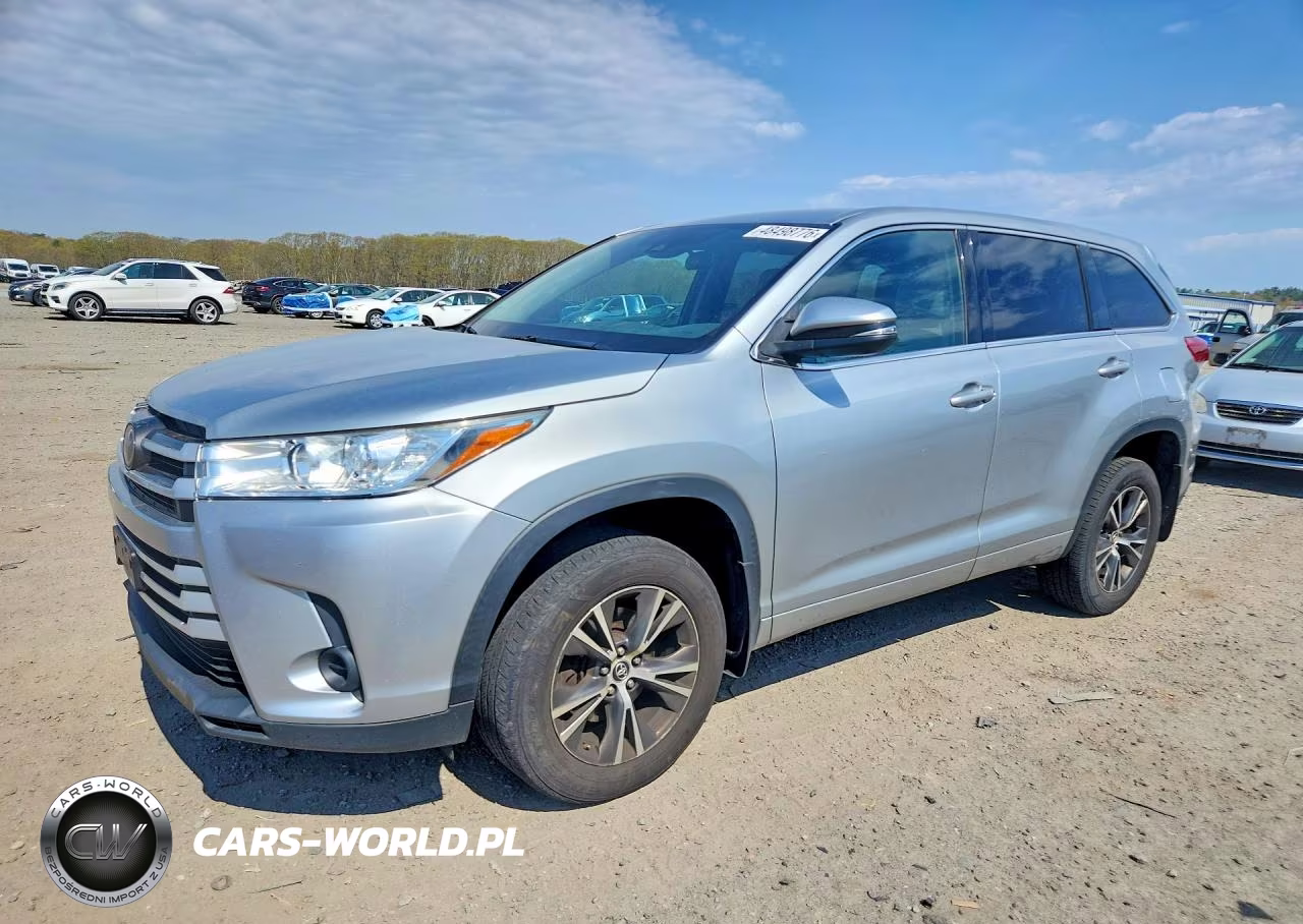 2017 Toyota Highlander Le
