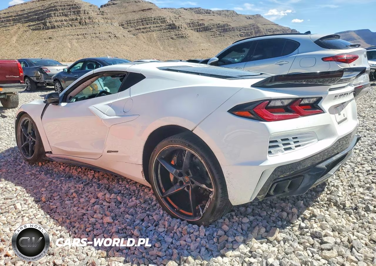 2025 Chevrolet Corvette E-Ray 3Lz VIN:1G1YM2D40S5501114 - 2