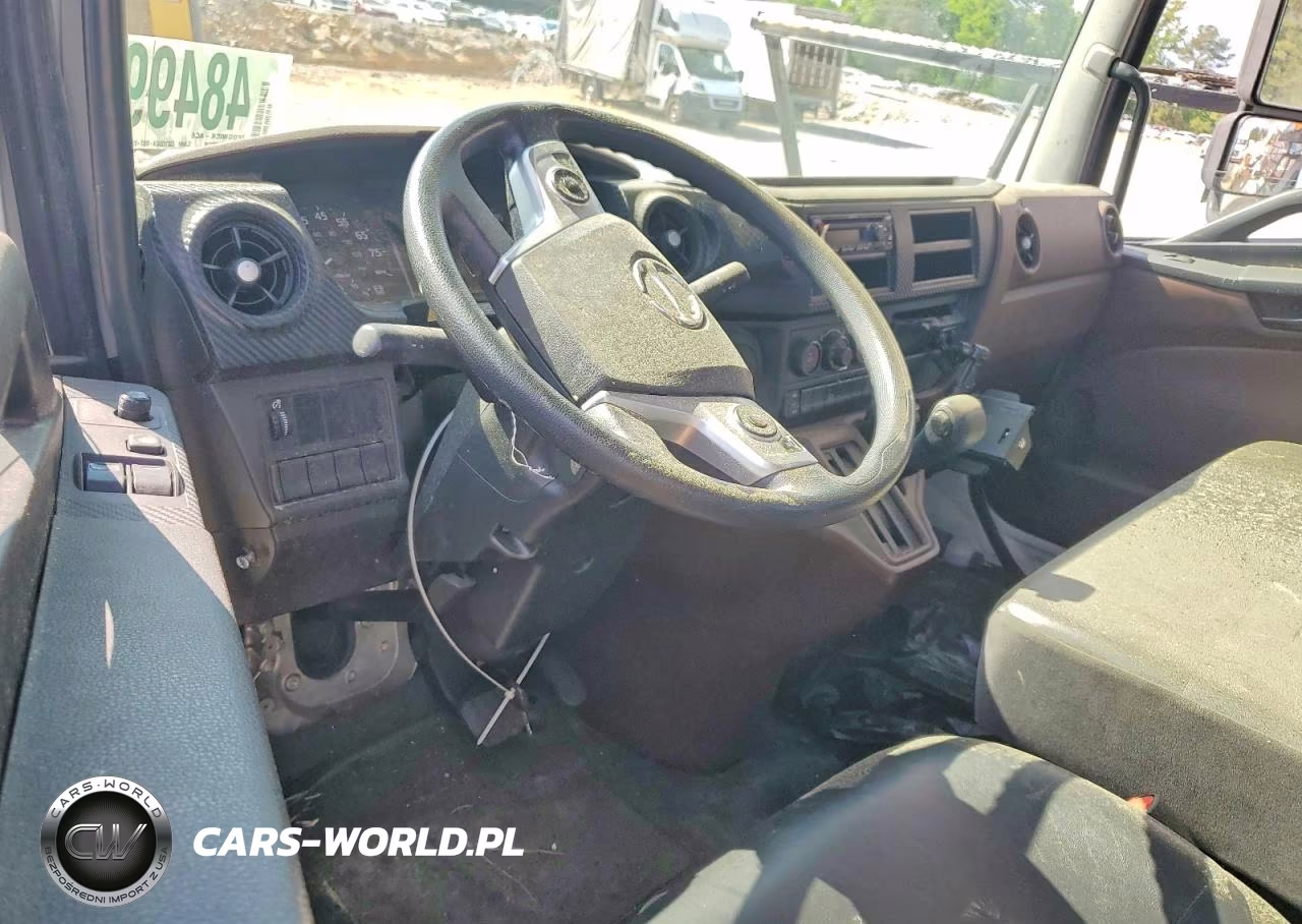 2025 Hino Hino L6 VIN:5PVNJ7AV9S5T57298 - 8