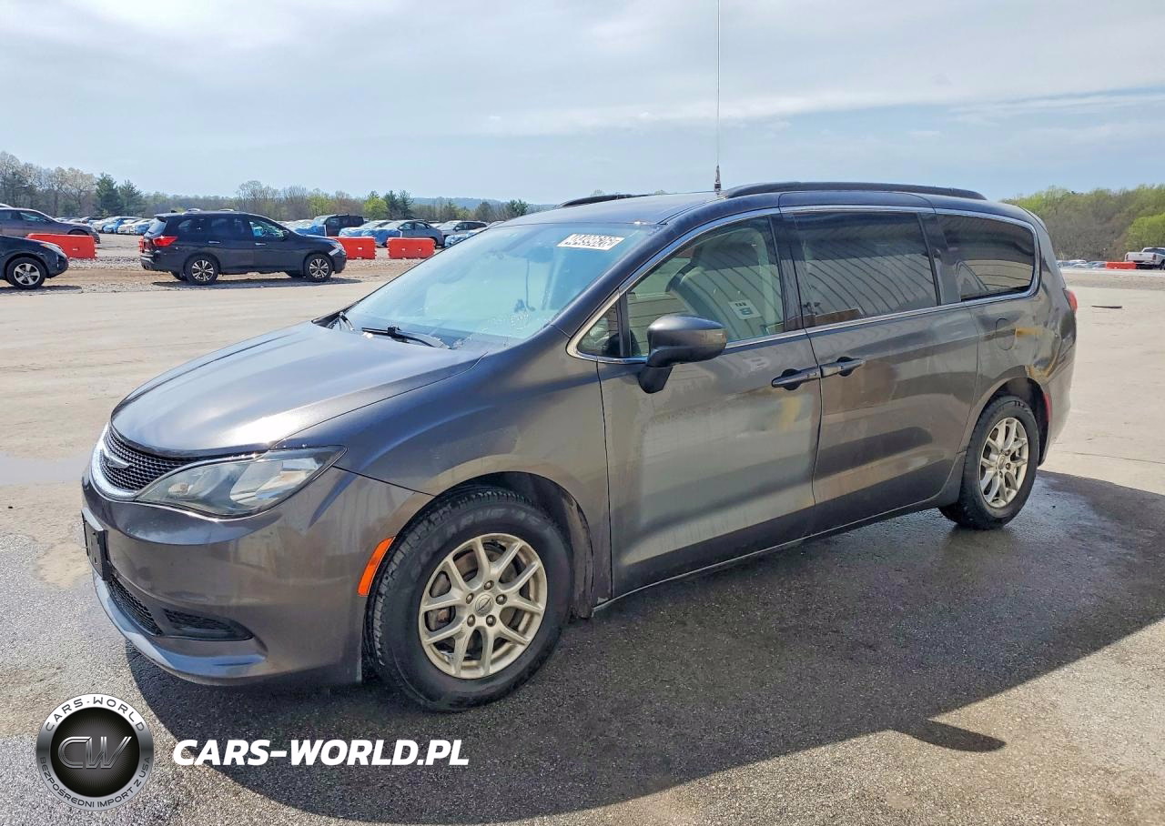 2021 Chrysler Voyager Lxi