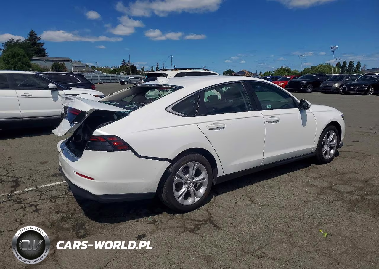 2025 Honda Accord Lx VIN:1HGCY1F28SA073796 - 3
