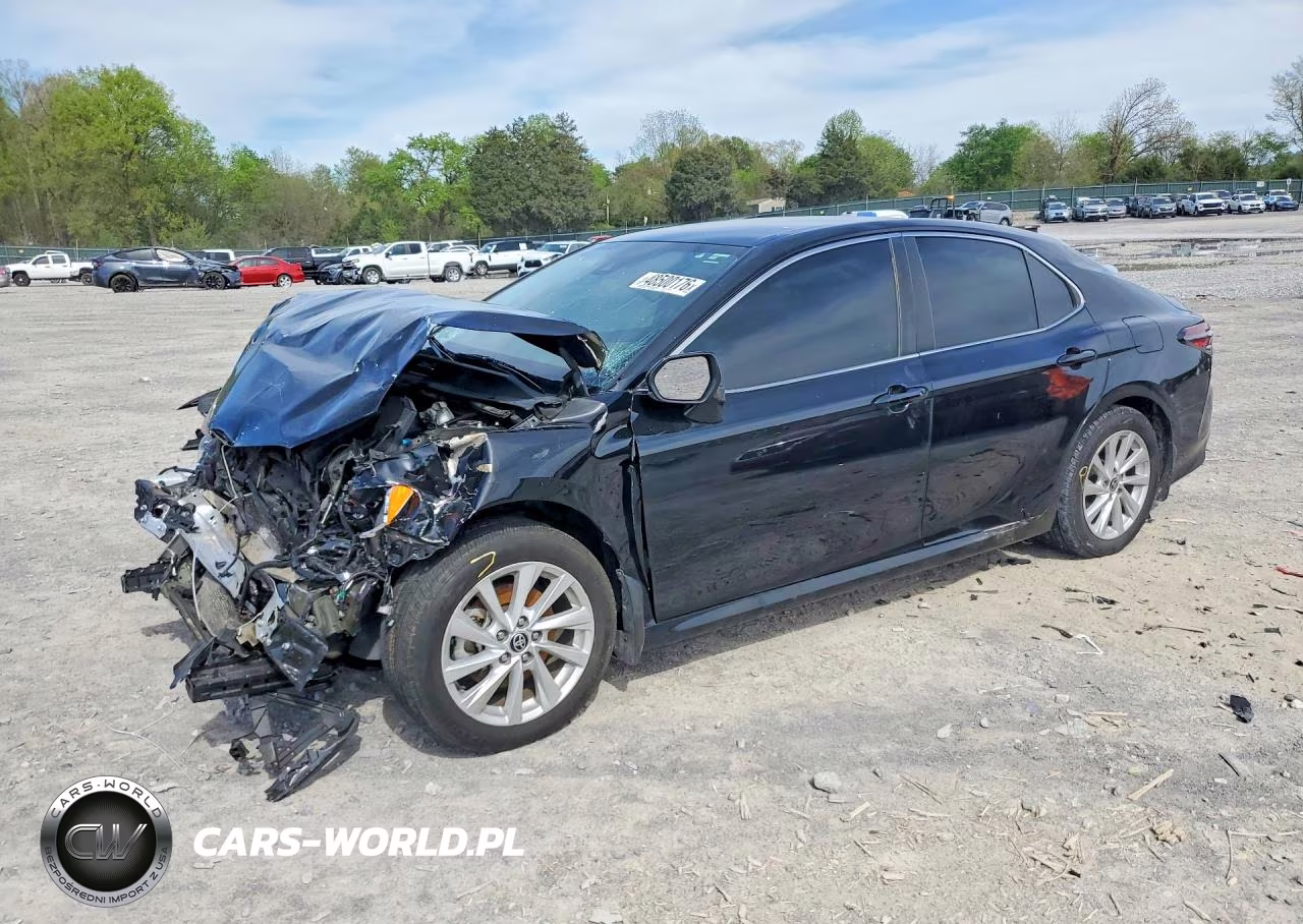 2021 Toyota Camry Le
