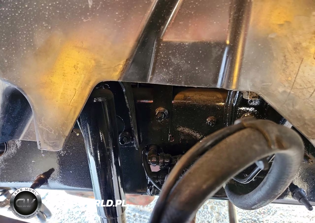 MACK ANTHEM VIN:1M1AN4GY6RM047094 - 7