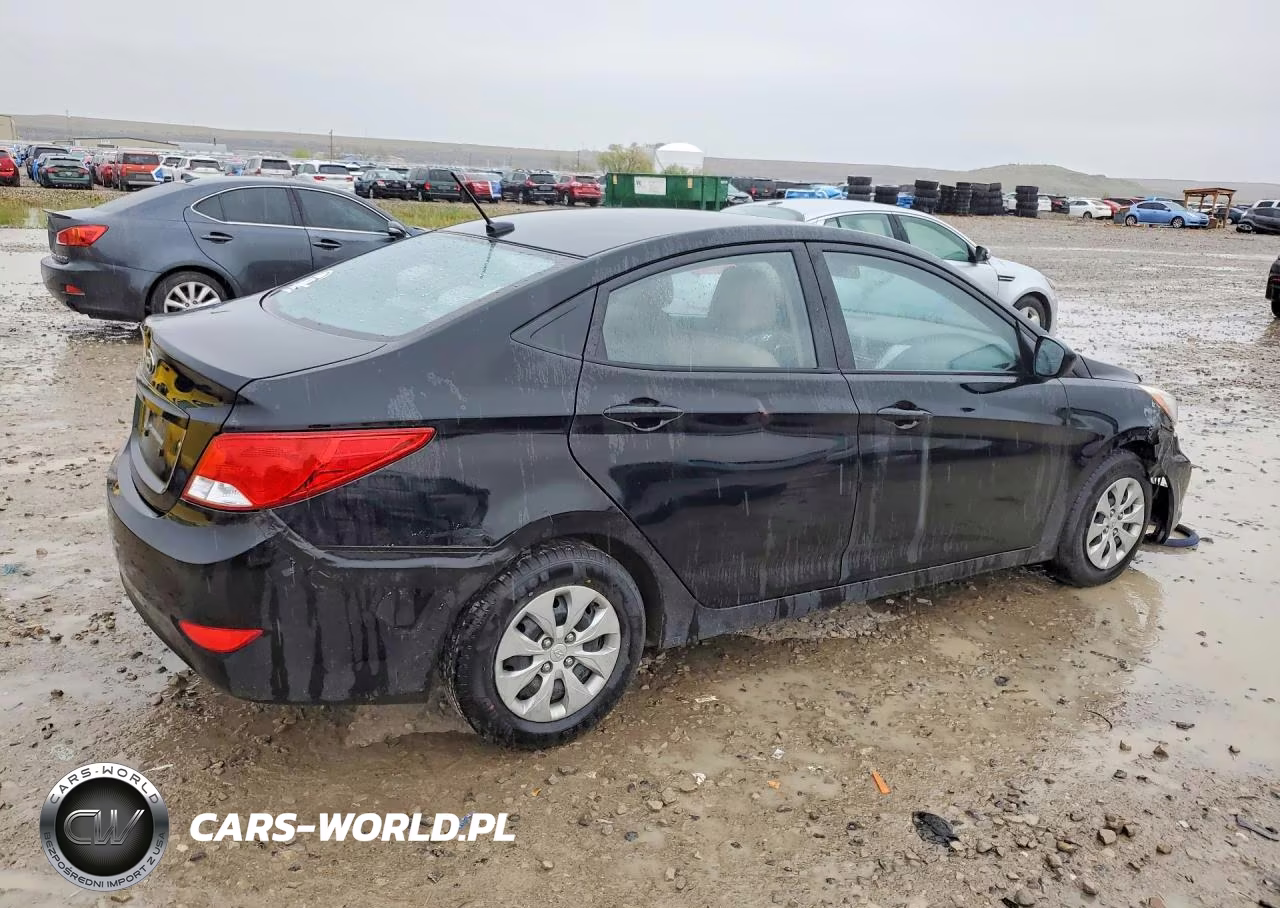 2016 Hyundai Accent VIN:KMHCT4AE6GU085690 - 3