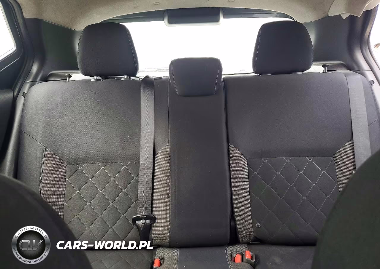 2018 Nissan Kicks S VIN:3N1CP5CU1JL521367 - 10