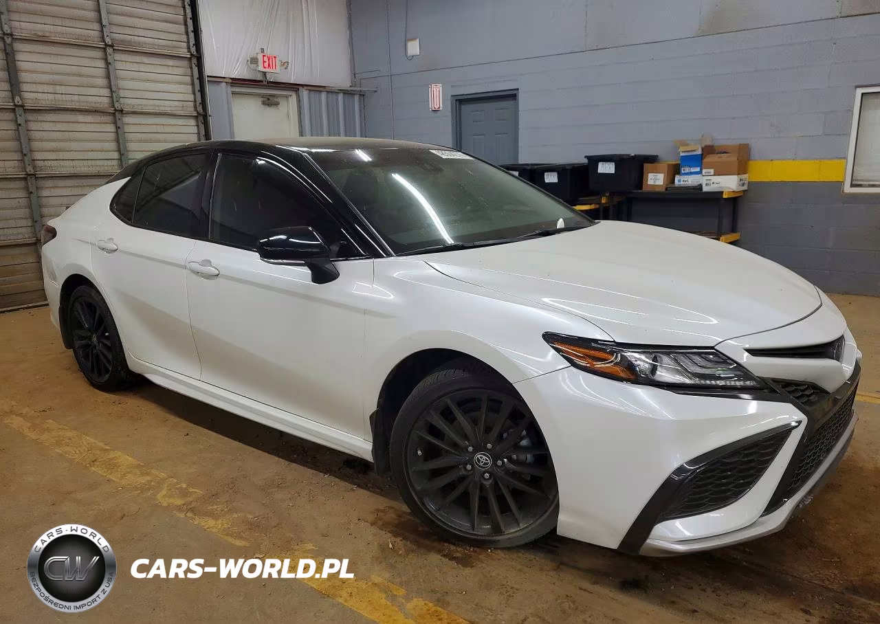 2022 Toyota Camry Hybrid Xse VIN:4T1K31AK0NU033257 - 4