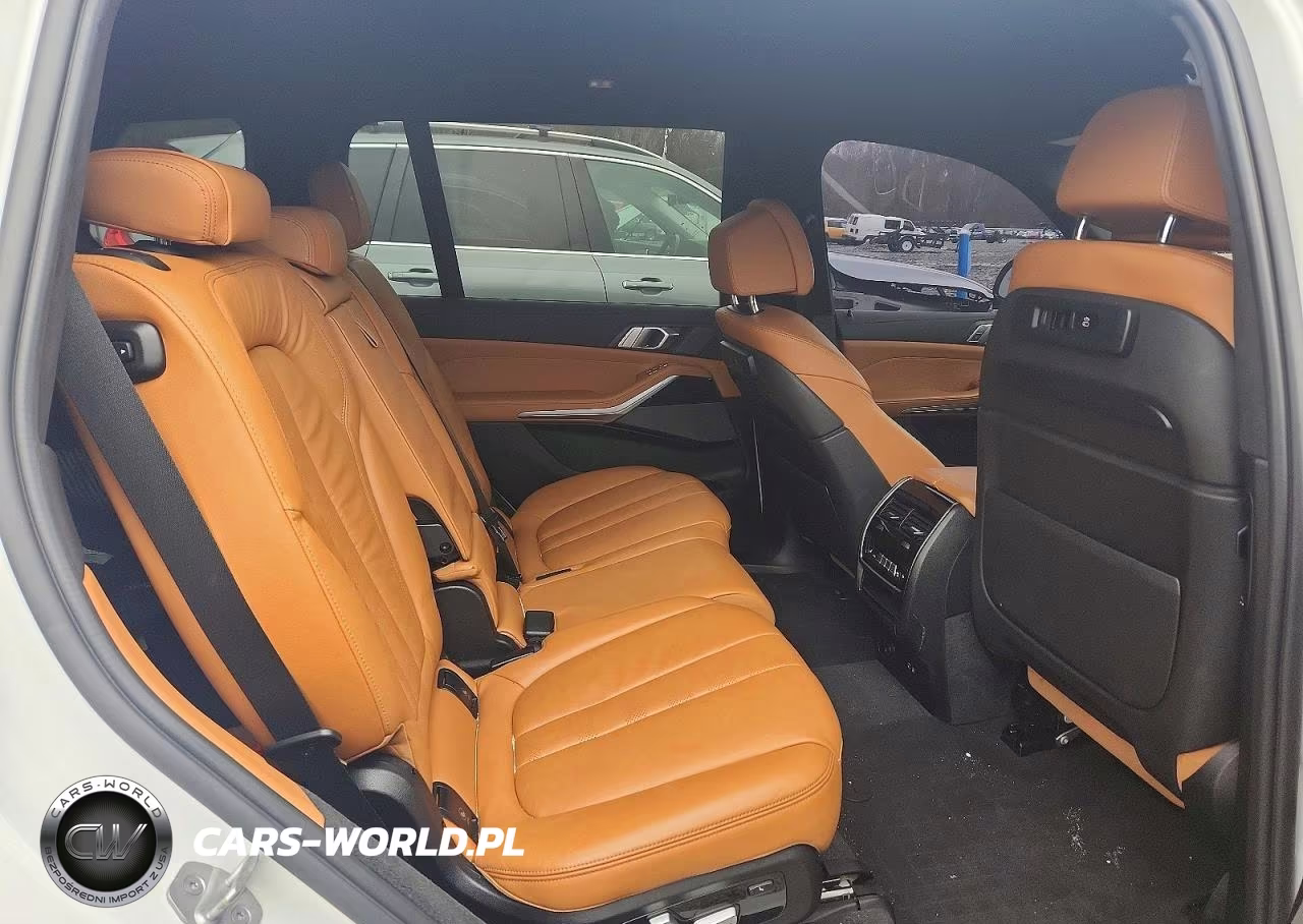 2021 BMW X7 M50I VIN:5UXCX6C04M9F01774 - 11