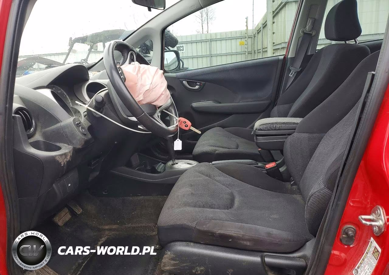 2010 Honda Fit Sport VIN:JHMGE8H47AS009031 - 7