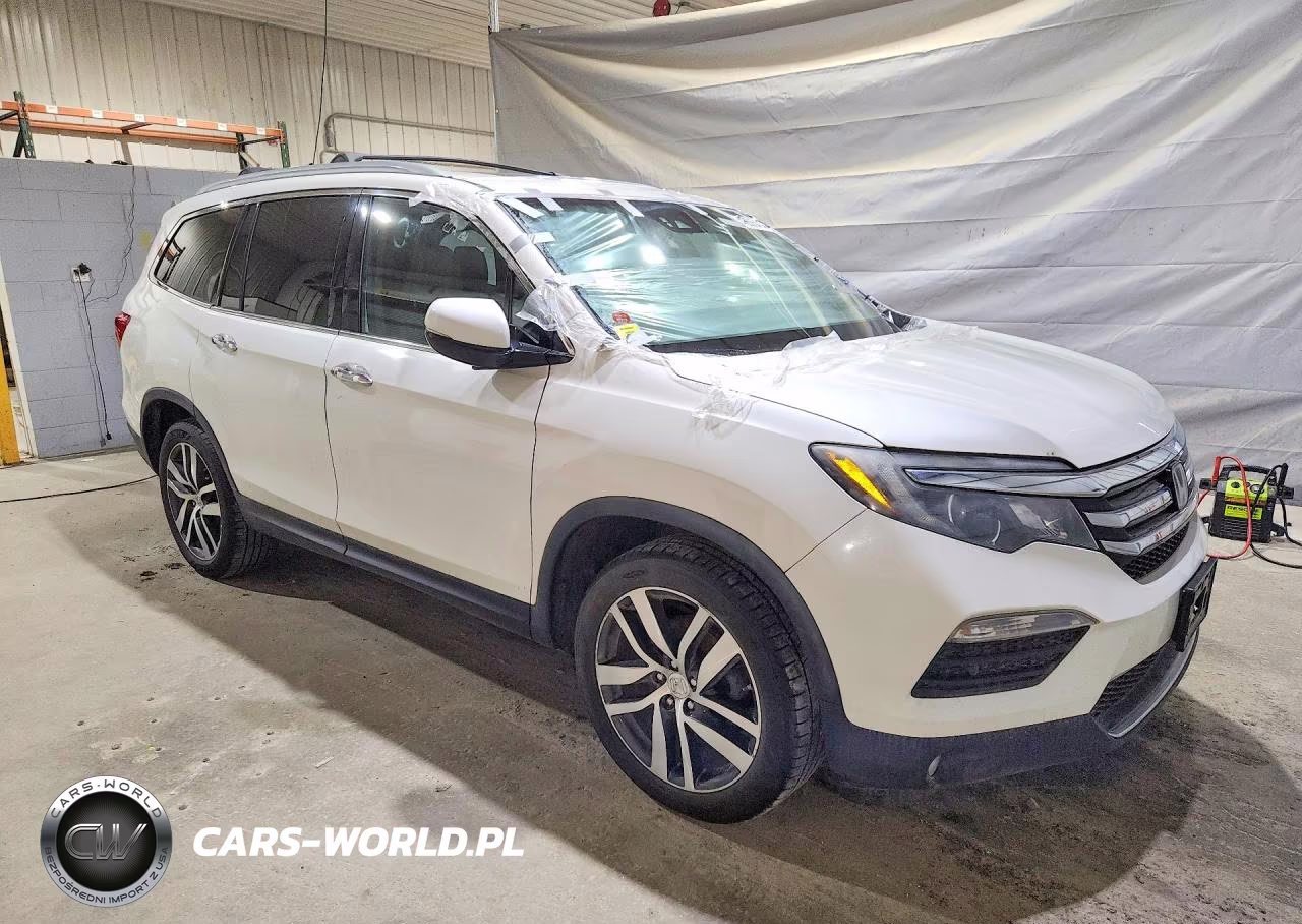 2016 Honda Pilot Elite VIN:5FNYF6H08GB025426 - 4