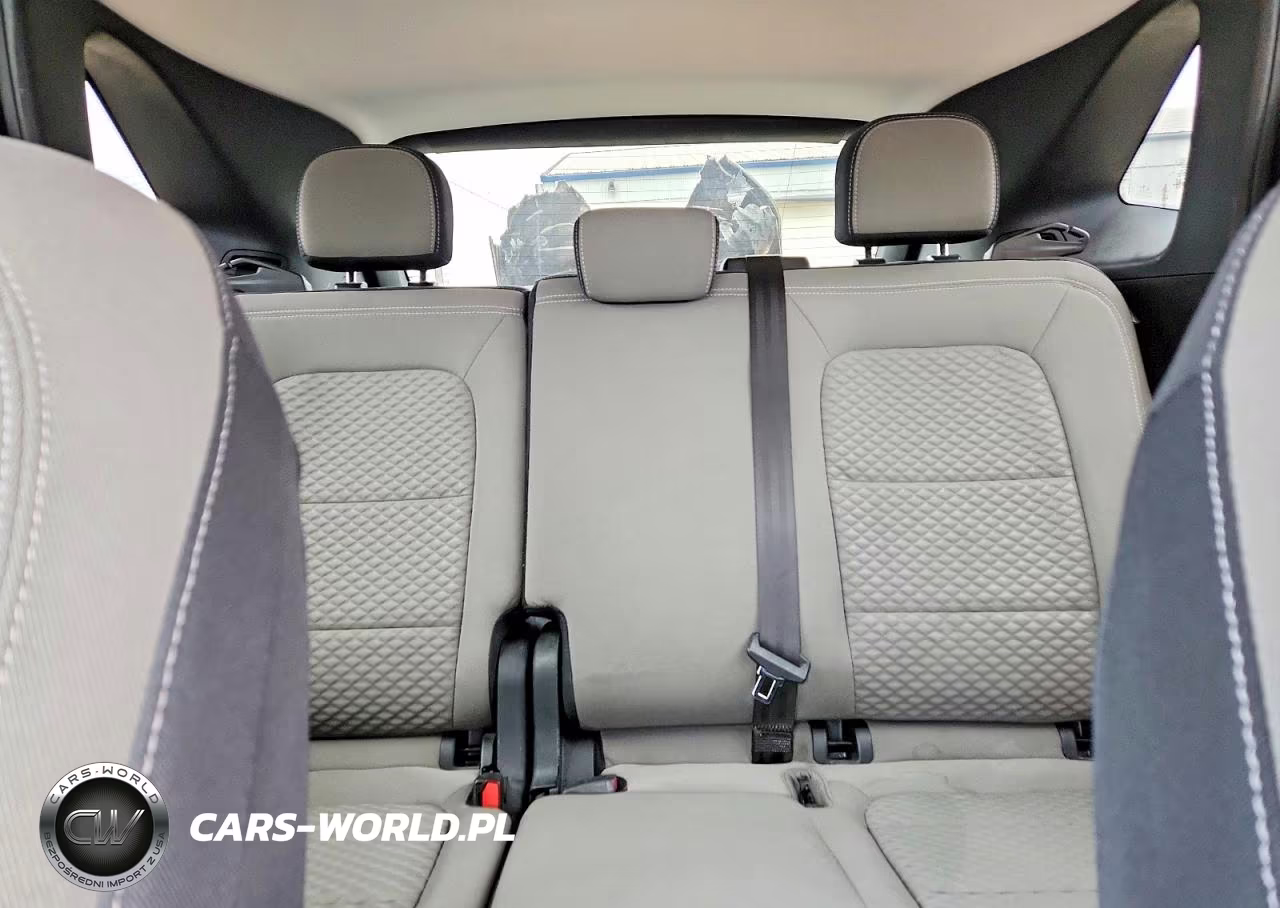 2021 Ford Escape Se VIN:1FMCU0G68MUA28733 - 10