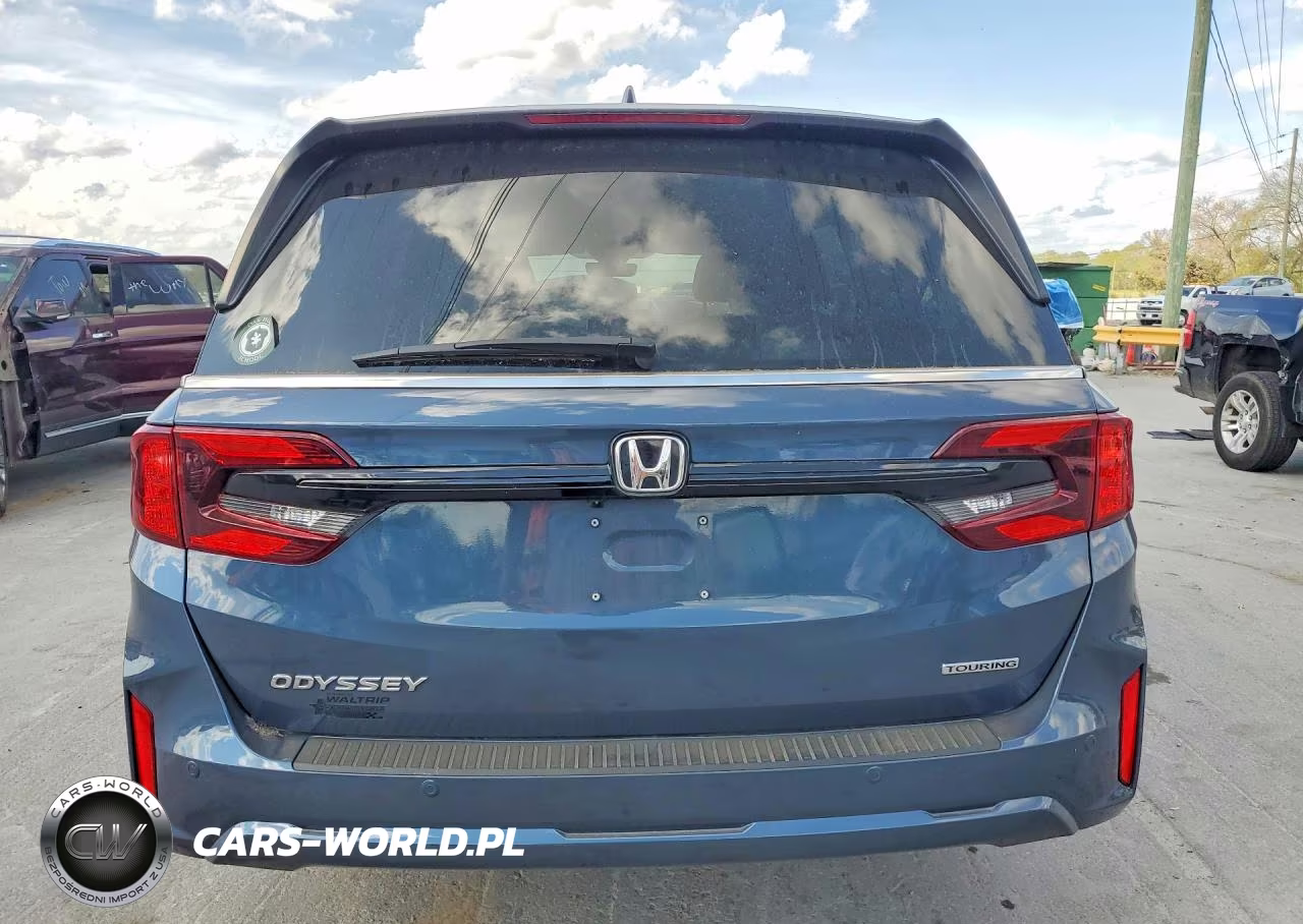 2025 Honda Odyssey Touring VIN:5FNRL6H81SB042791 - 6