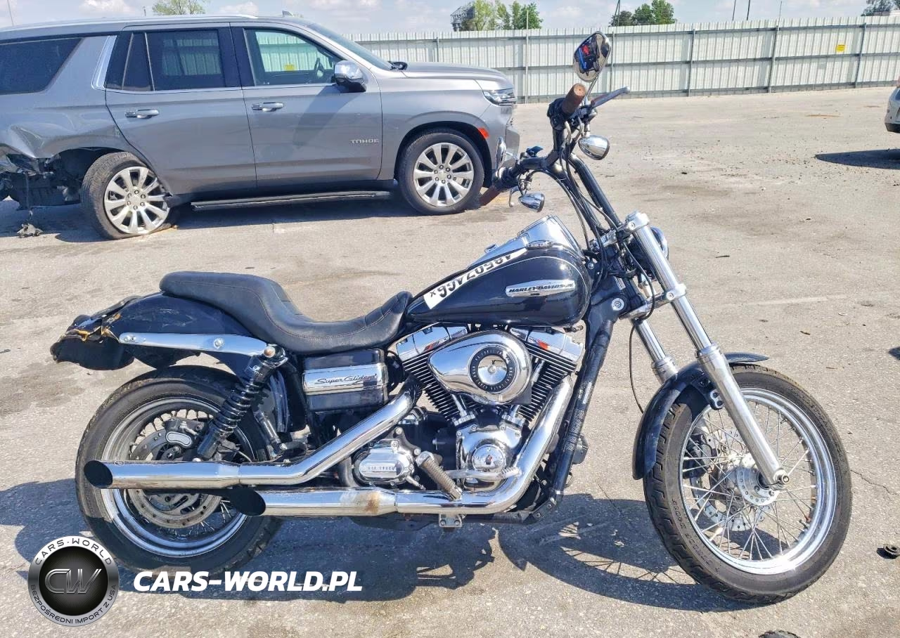 2010 Harley-Davidson Fxdc