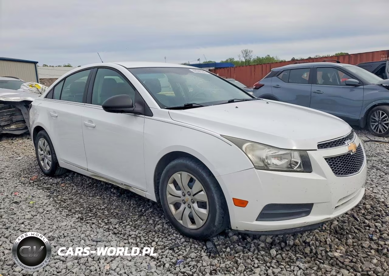 2012 Chevrolet Cruze Ls VIN:1G1PD5SHXC7369858 - 4
