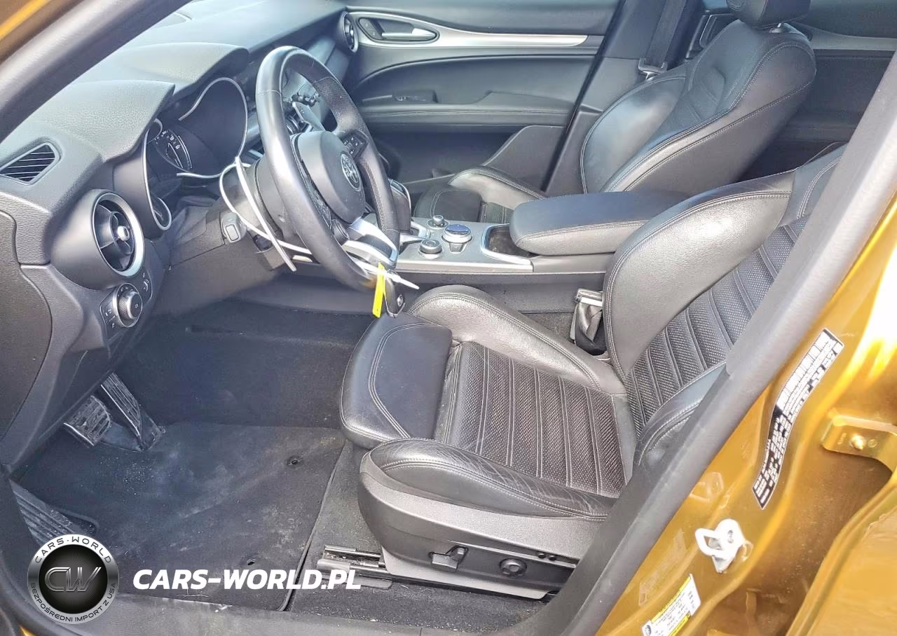 2022 Alfa Romeo Stelvio Ti VIN:ZASPAKBN8N7D31611 - 7