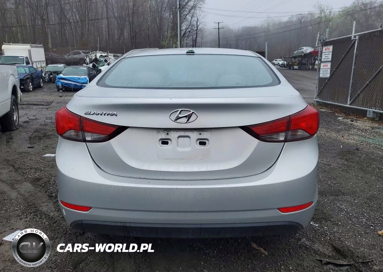 2016 Hyundai Elantra Se VIN:5NPDH4AE6GH746722 - 6