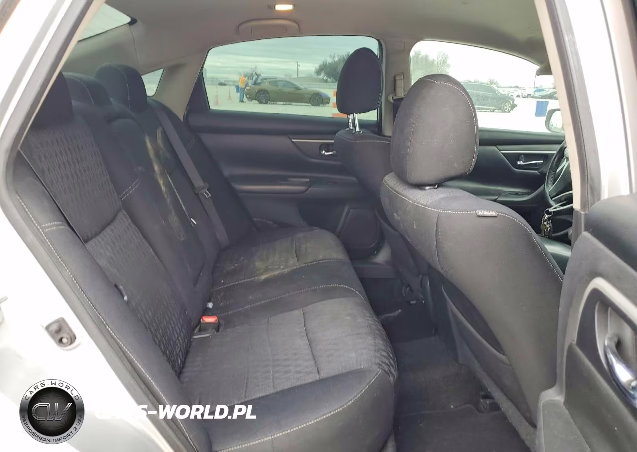 2018 Nissan Altima 2.5 Sv VIN:1N4AL3AP6JC237252 - 10