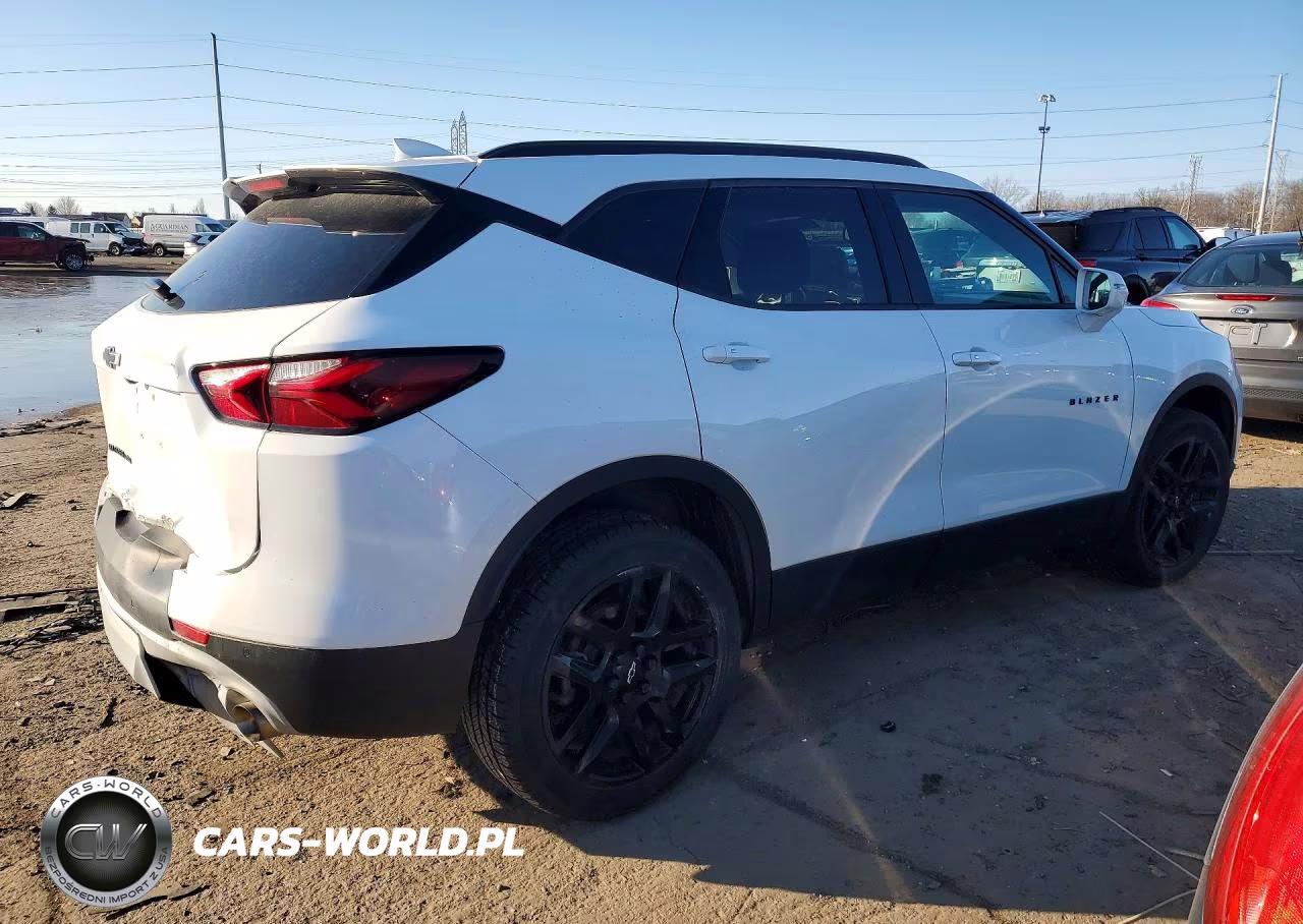2020 Chevrolet Blazer 2Lt VIN:3GNKBHR45LS643665 - 3
