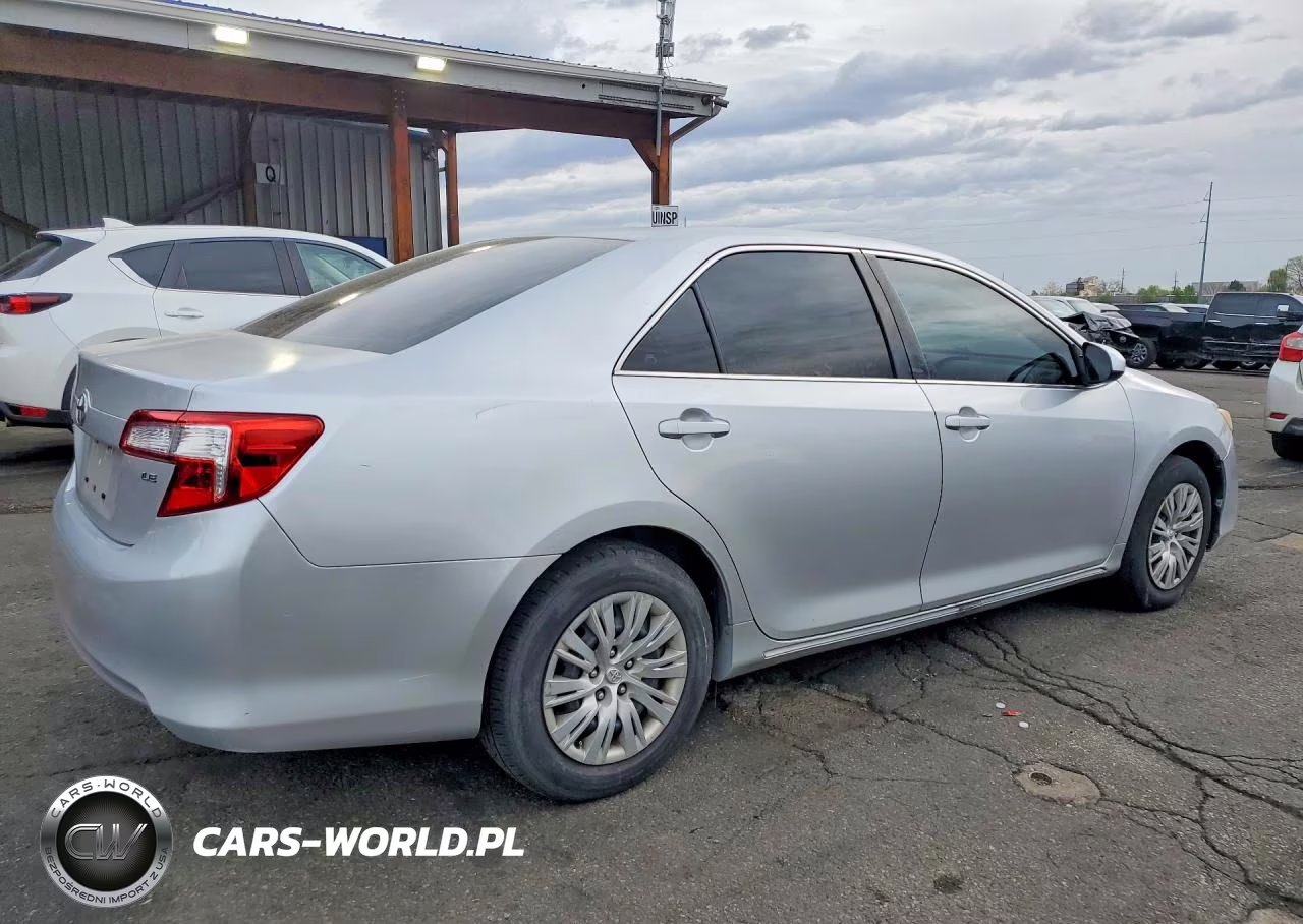 2012 Toyota Camry Le VIN:4T4BF1FK2CR220437 - 3