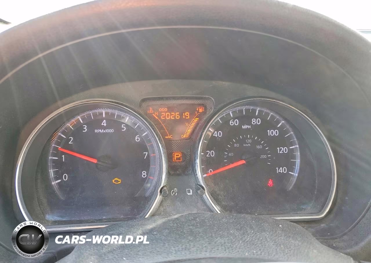 2015 Nissan Versa Note S Plus VIN:3N1CE2CP1FL405611 - 9