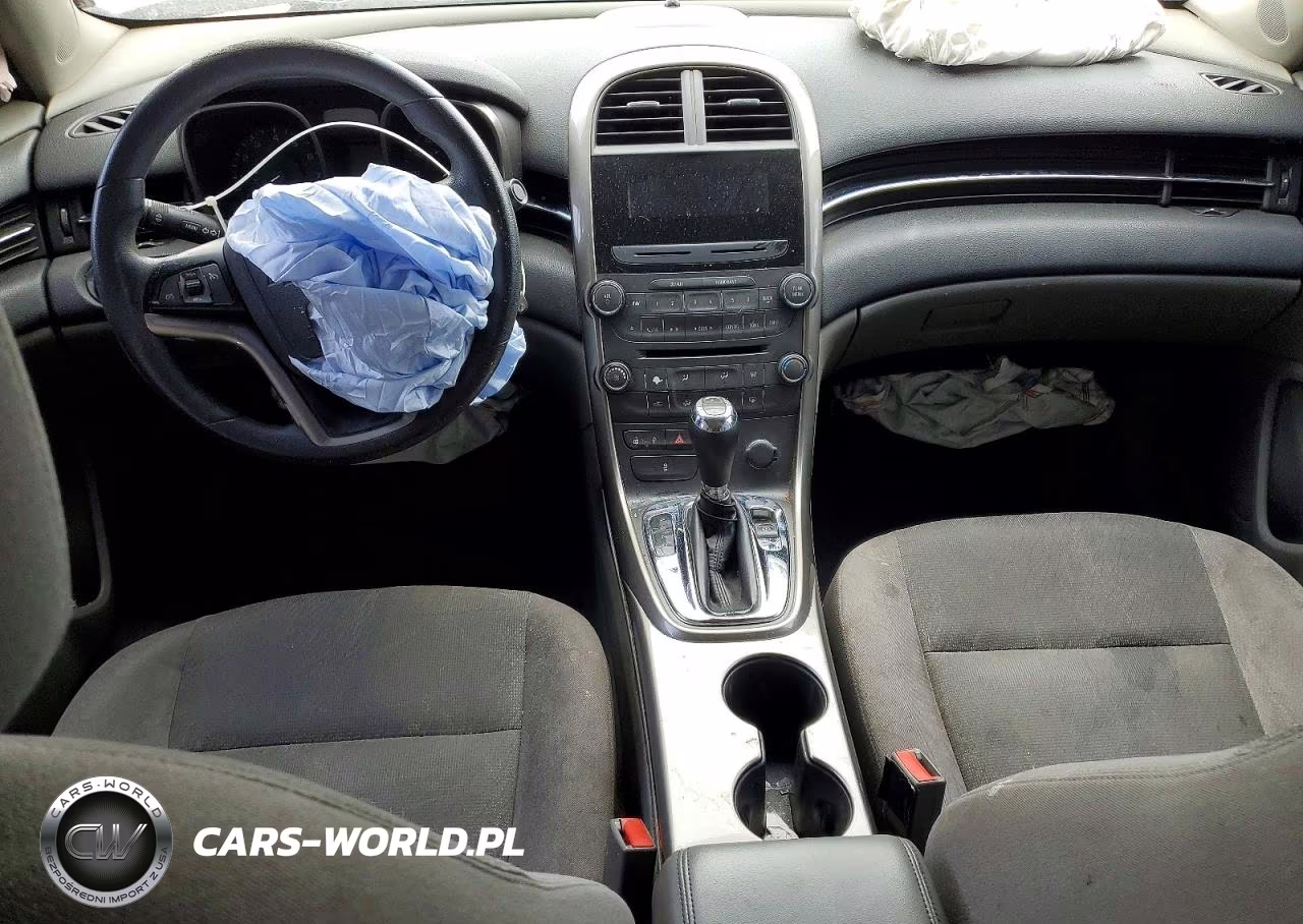 2013 Chevrolet Malibu Ls VIN:1G11B5SA2DF134649 - 8