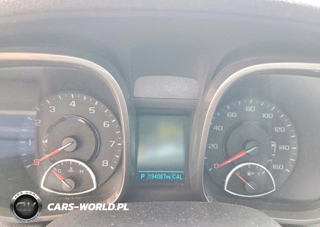 2013 Chevrolet Malibu Ls VIN:1G11B5SA2DF134649 - 9