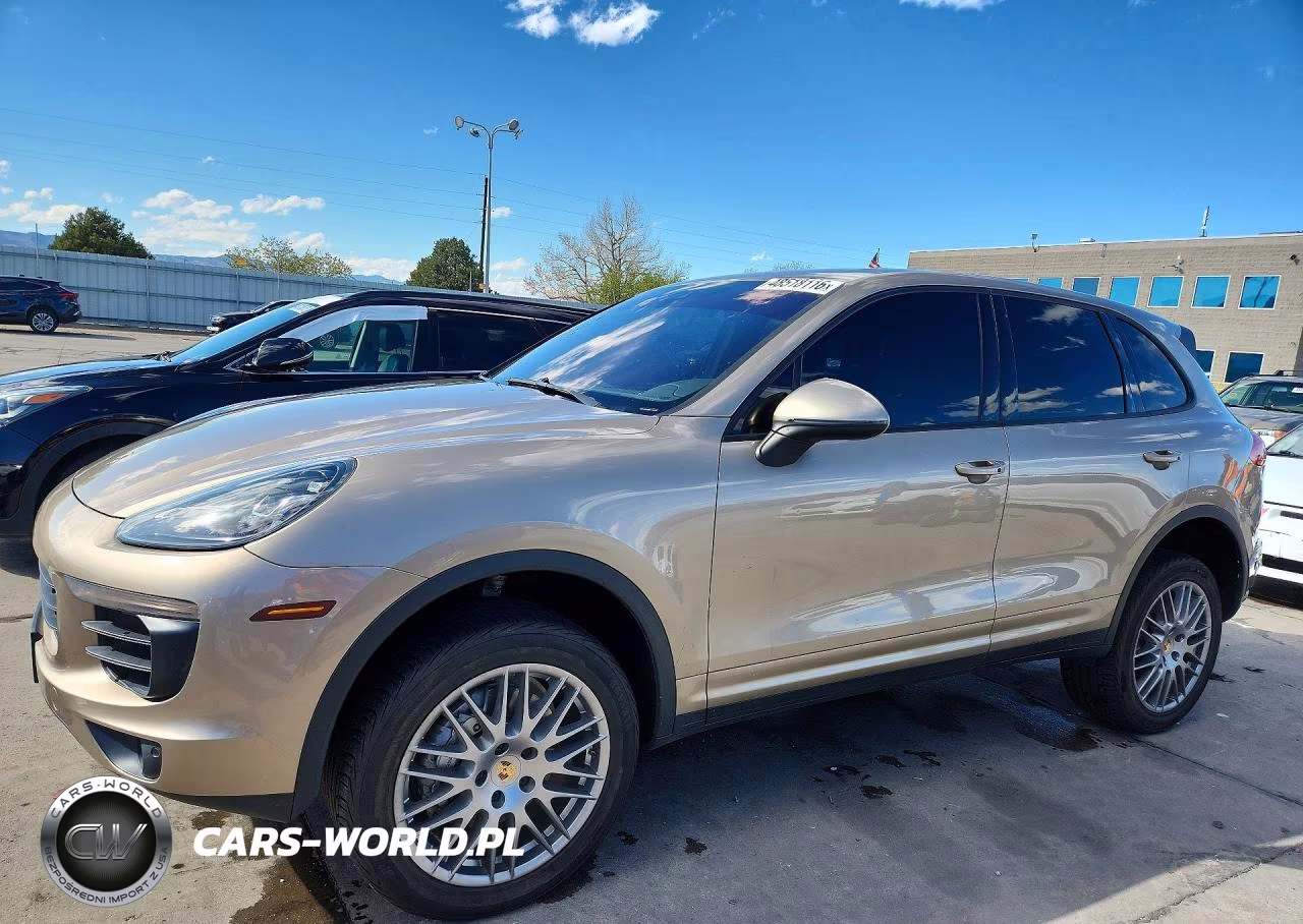 2016 Porsche Cayenne S