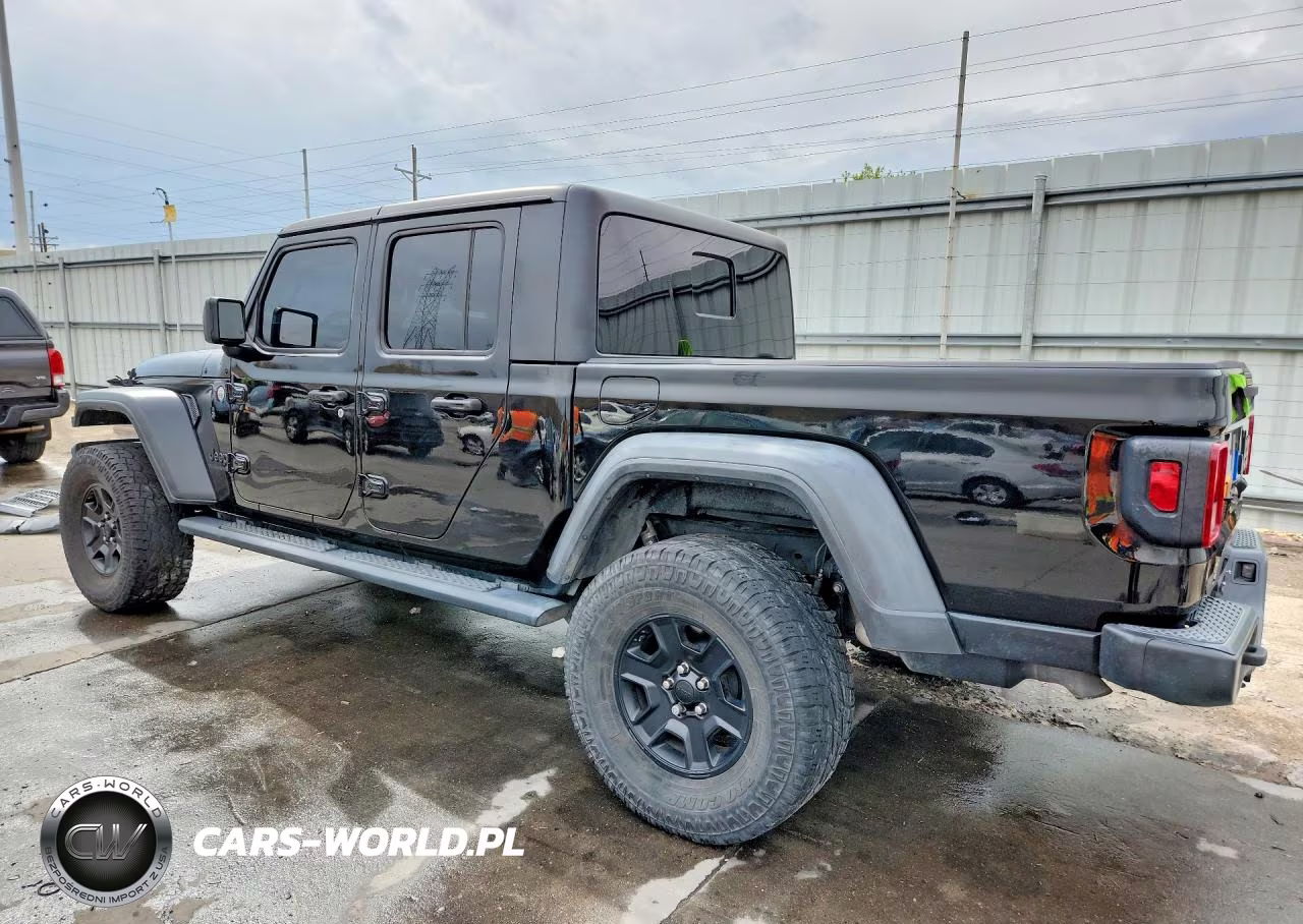 2020 Jeep Gladiator Sport VIN:1C6HJTAG7LL132101 - 2