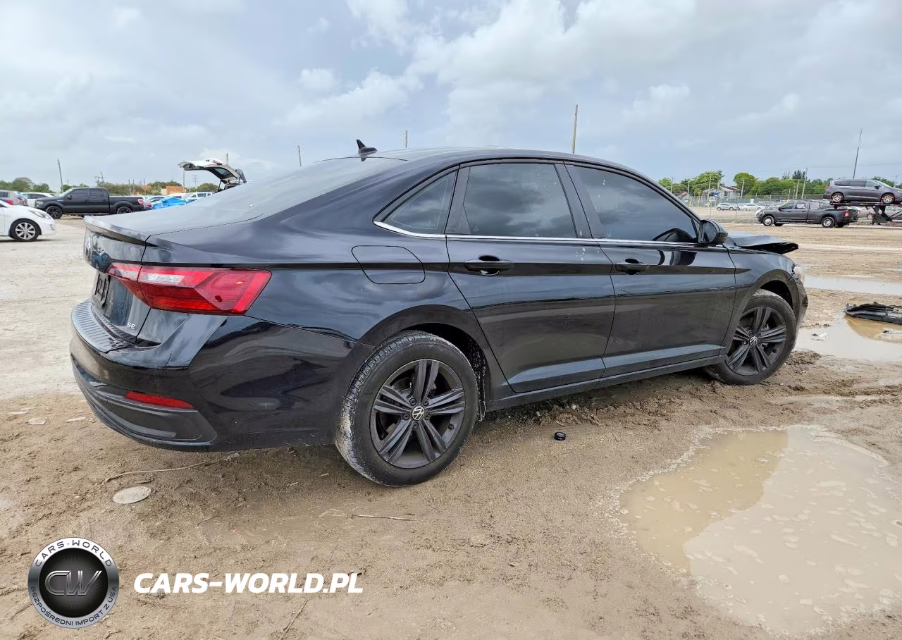 2024 Volkswagen Jetta Se VIN:3VW7M7BU8RM070946 - 3