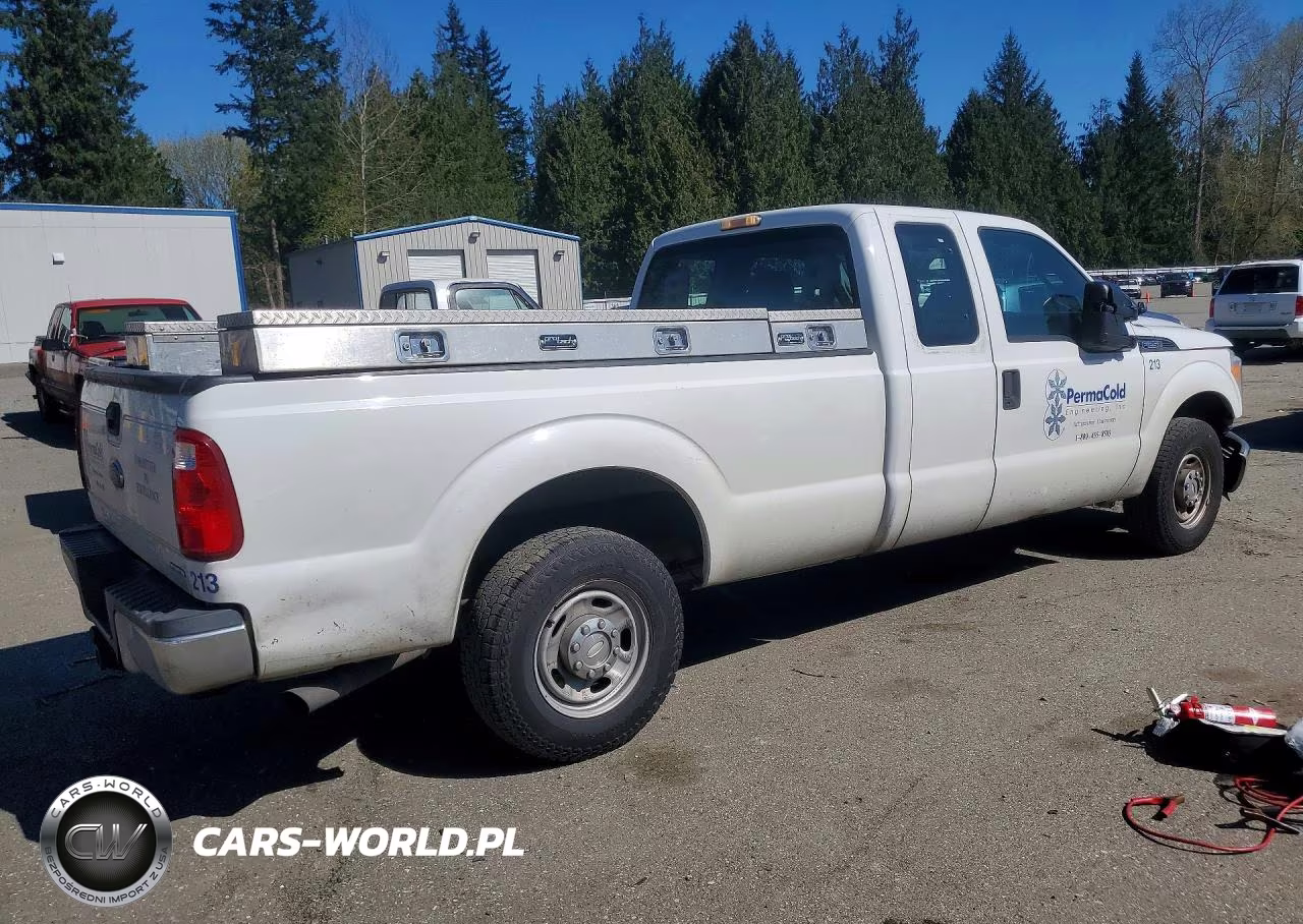 2013 Ford F250 Super Duty VIN:1FT7X2A66DEB09225 - 3