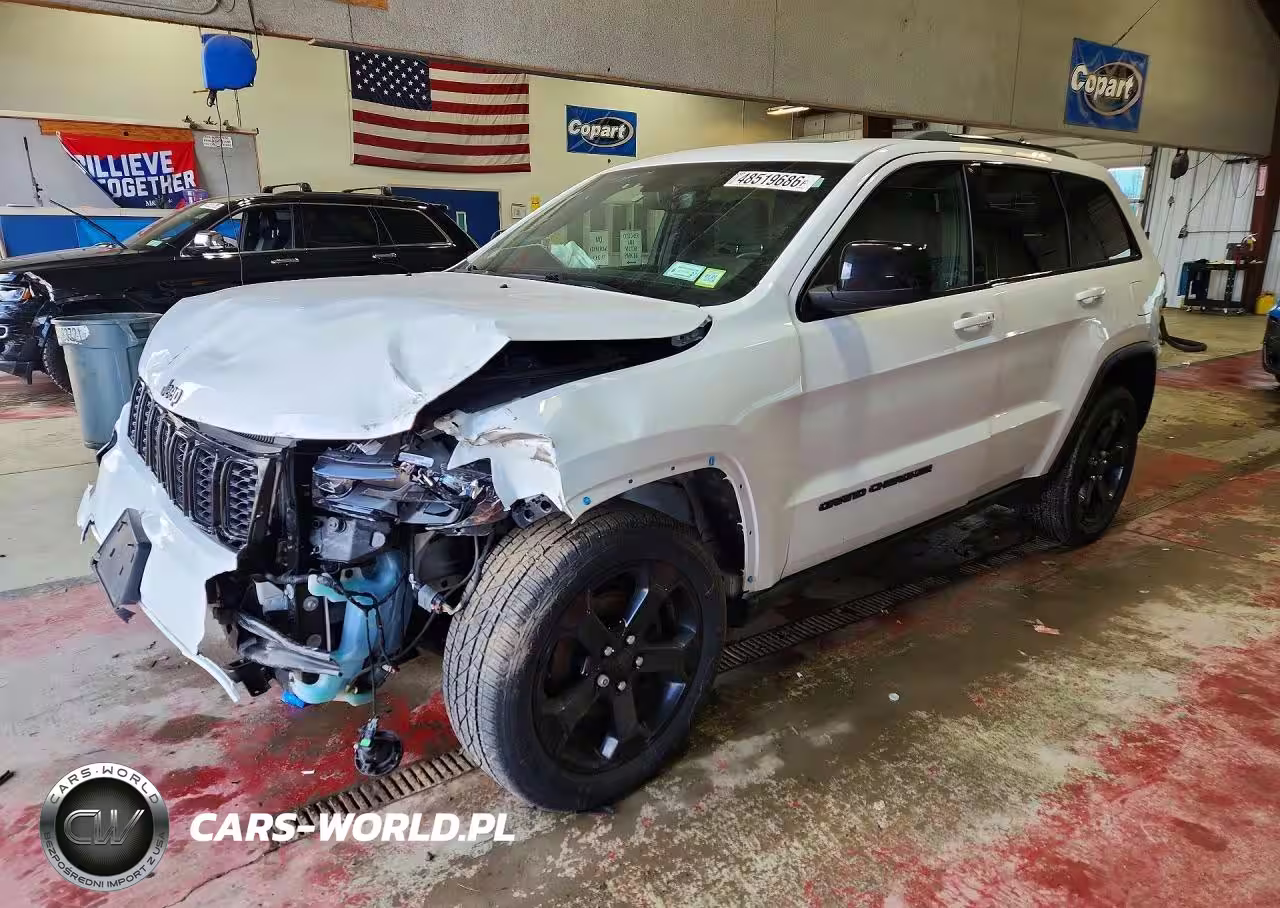 2018 Jeep Grand Cherokee Laredo
