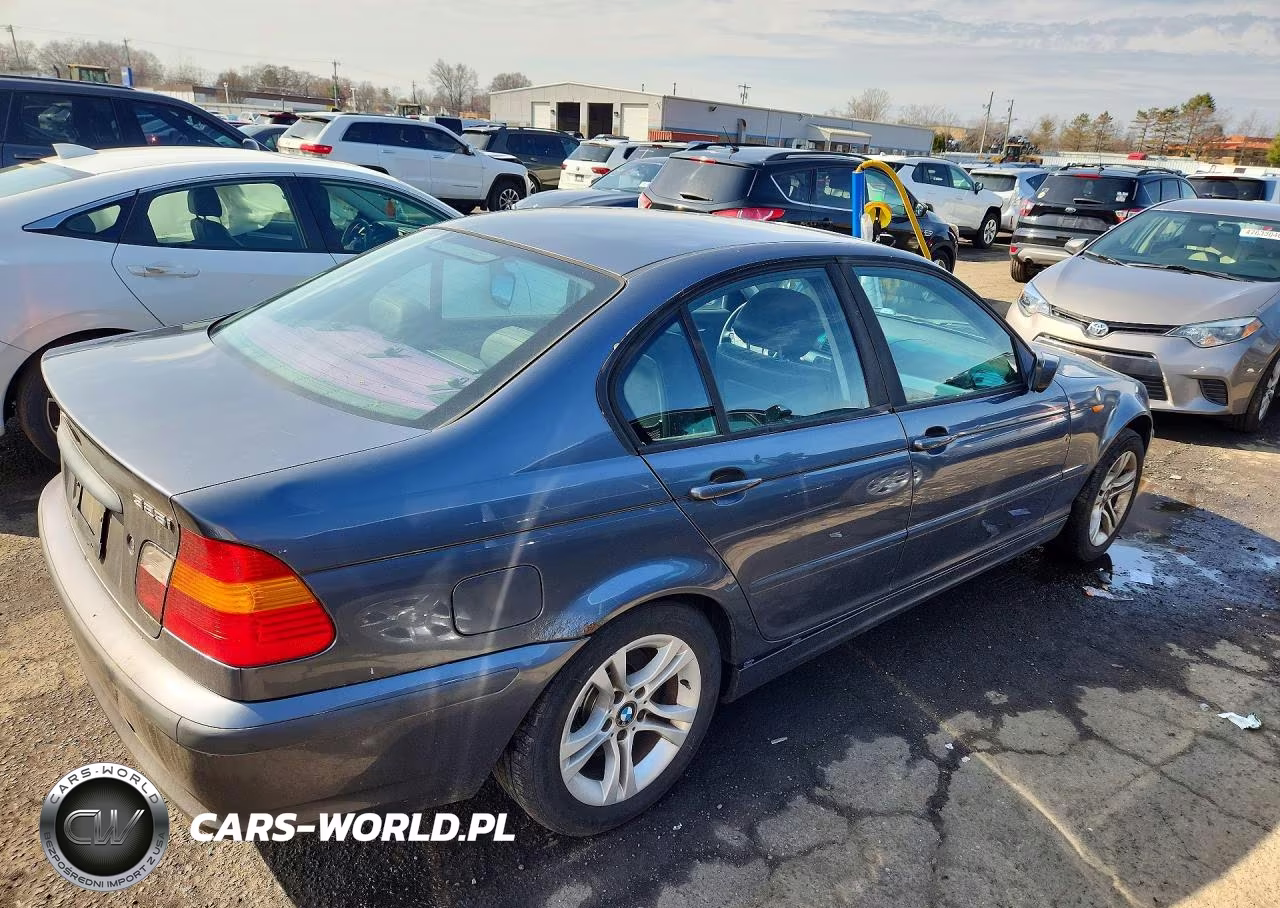 2002 BMW 325 I VIN:WBAEV334X2KL55592 - 3