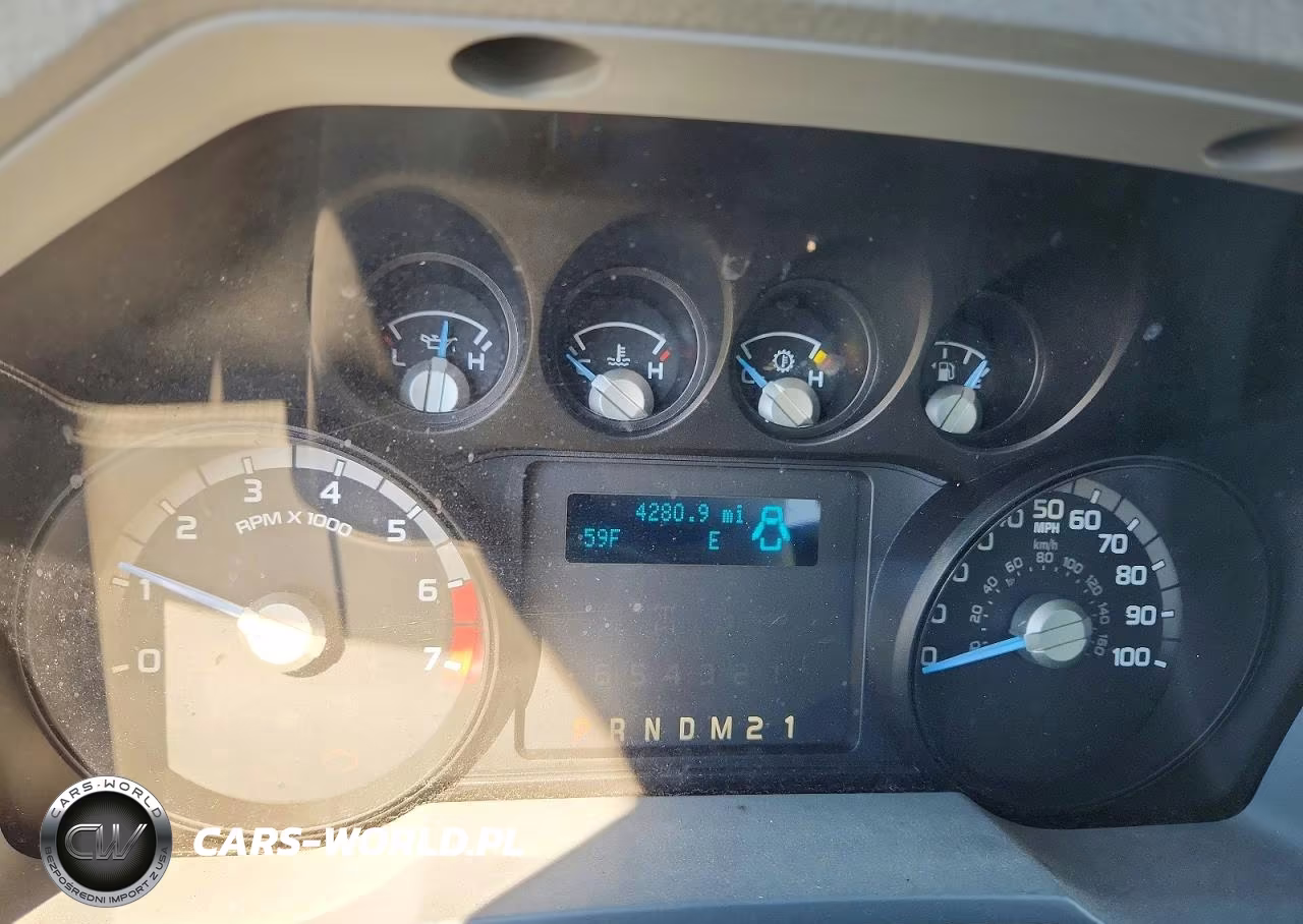 2015 Ford F350 Super Duty VIN:1FTBF3B64FEB96563 - 9