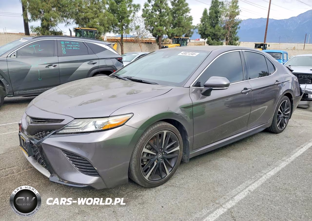 2019 Toyota Camry Xse – zdjęcie 1 z 12