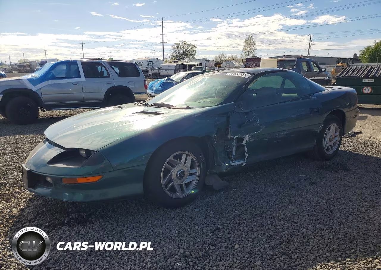 1997 Chevrolet Camaro Base
