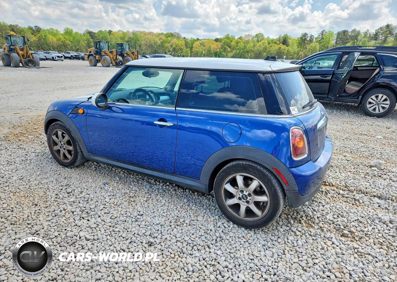 2009 Mini Cooper VIN:WMWMF33549TU70128 - 2