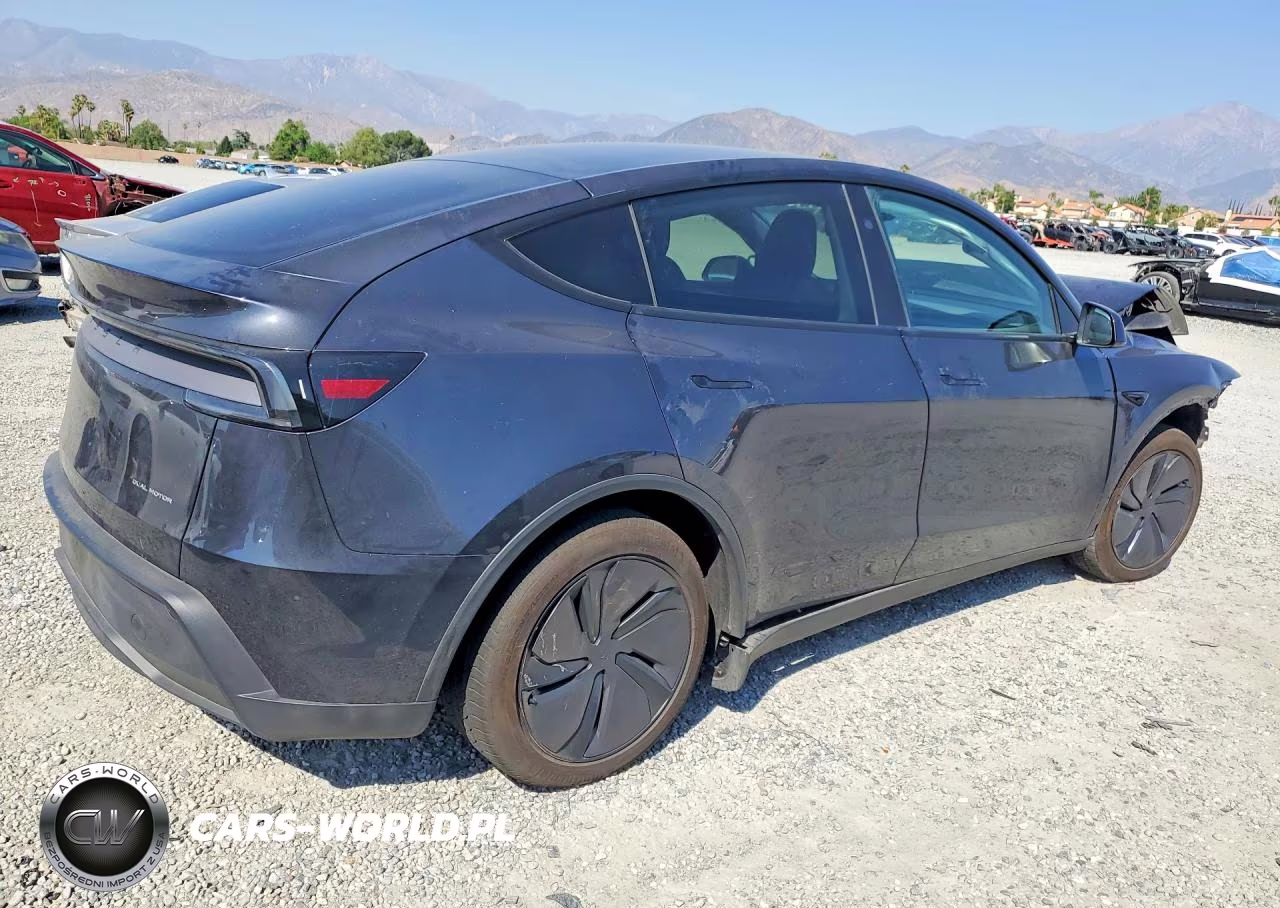 2026 Tesla Model Y VIN:7SAYGDEE2TF363046 - 3