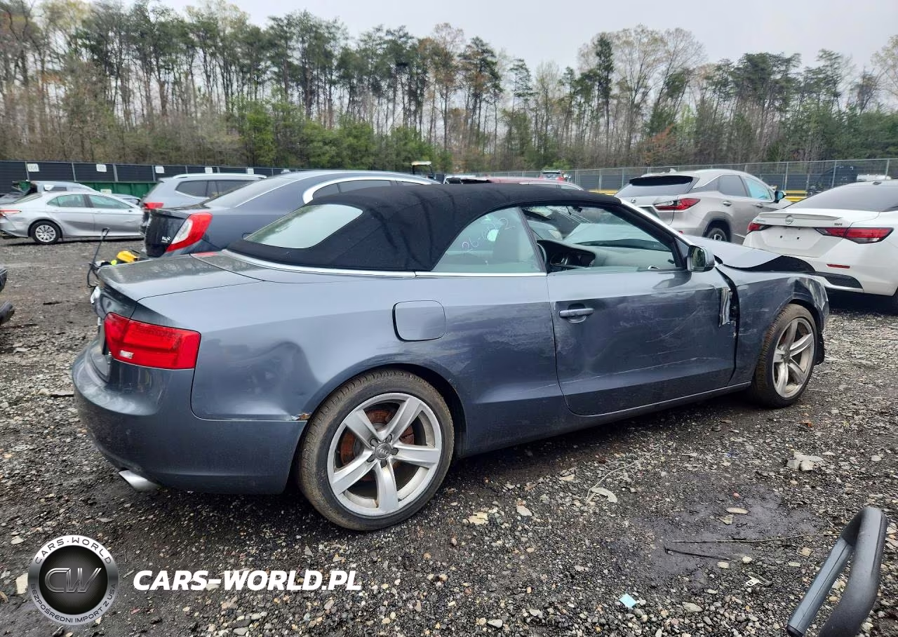 2013 Audi A5 Premium Plus VIN:WAULFAFH3DN002426 - 3