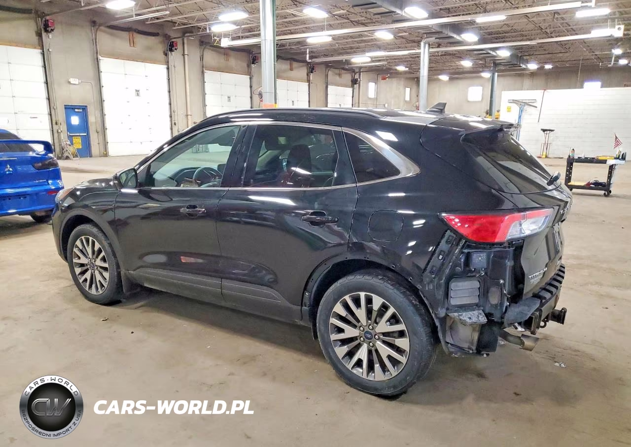 2020 Ford Escape Titanium VIN:1FMCU9J96LUC66649 - 2