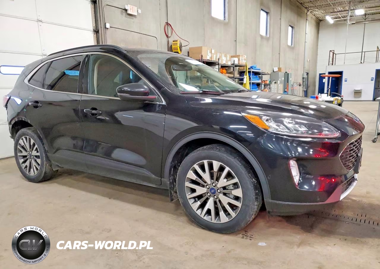 2020 Ford Escape Titanium VIN:1FMCU9J96LUC66649 - 4