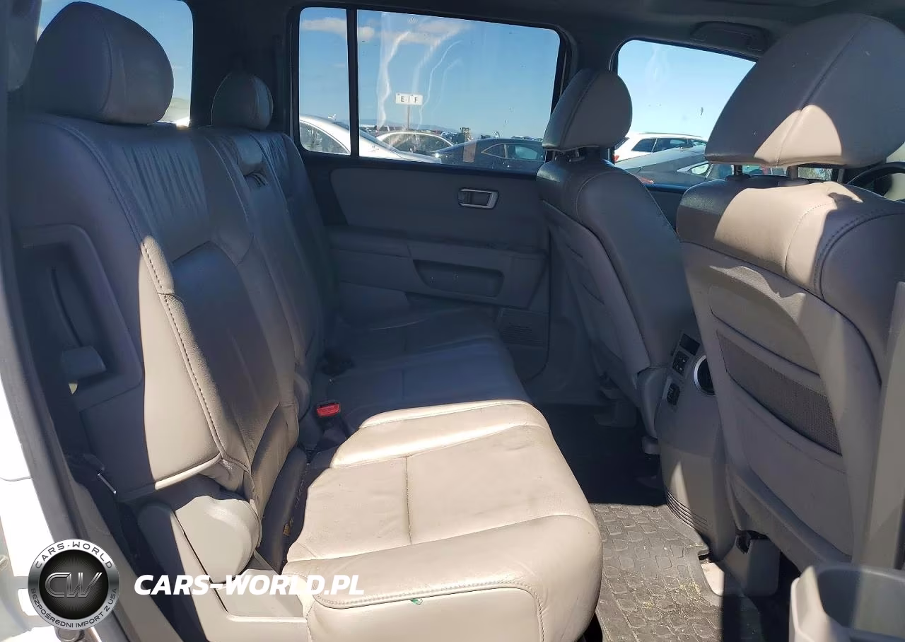 2011 Honda Pilot Exl VIN:5FNYF3H5XBB033837 - 10