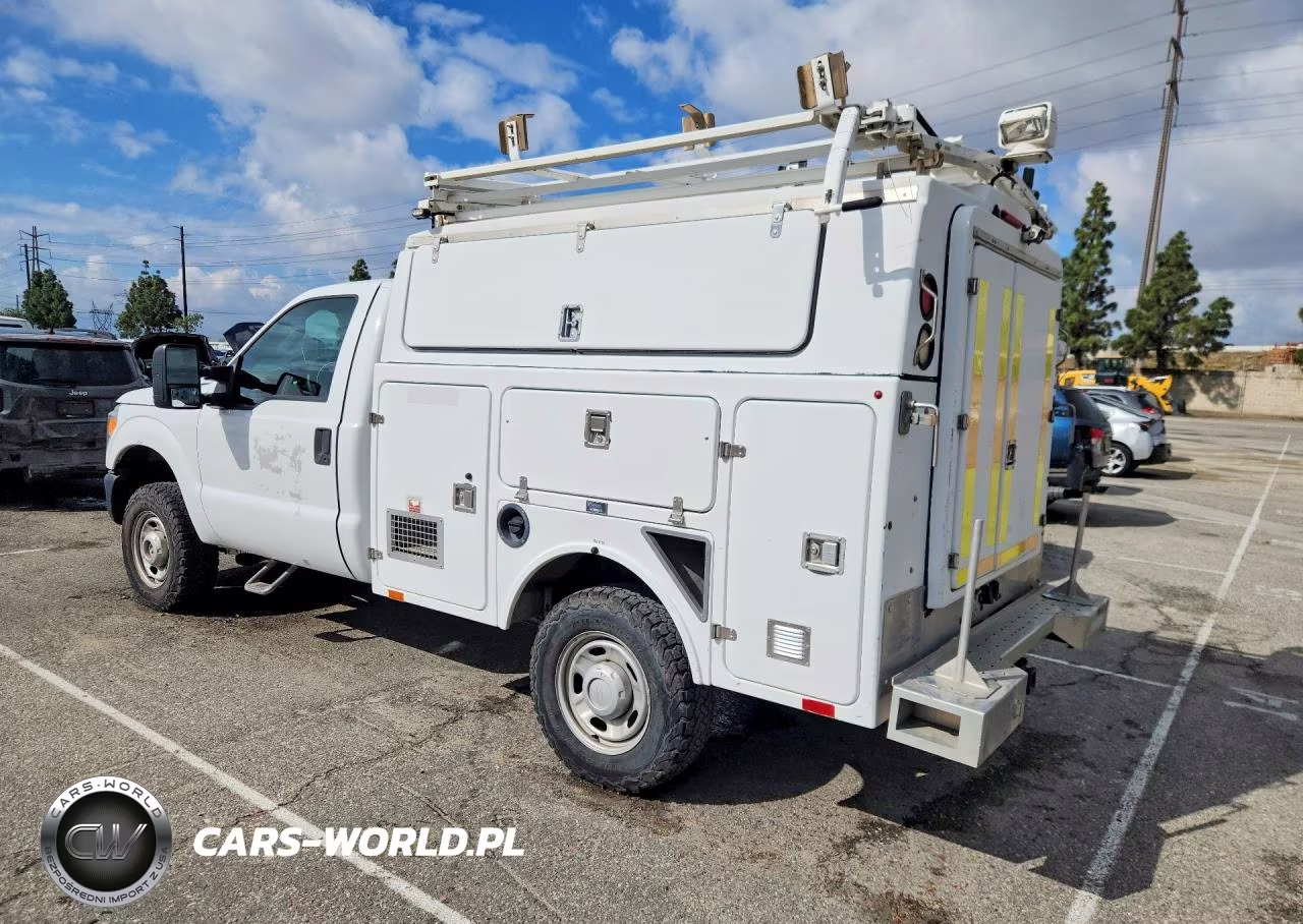 2013 Ford F350 Super Duty Utility - Service Truck VIN:1FDRF3B68DEB81670 - 2