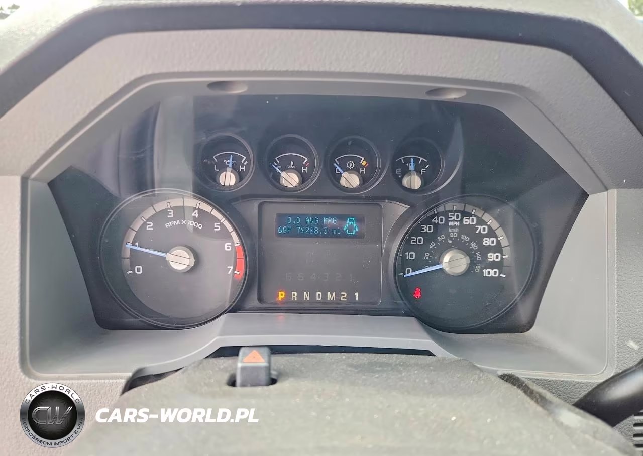 2013 Ford F350 Super Duty Utility - Service Truck VIN:1FDRF3B68DEB81670 - 9