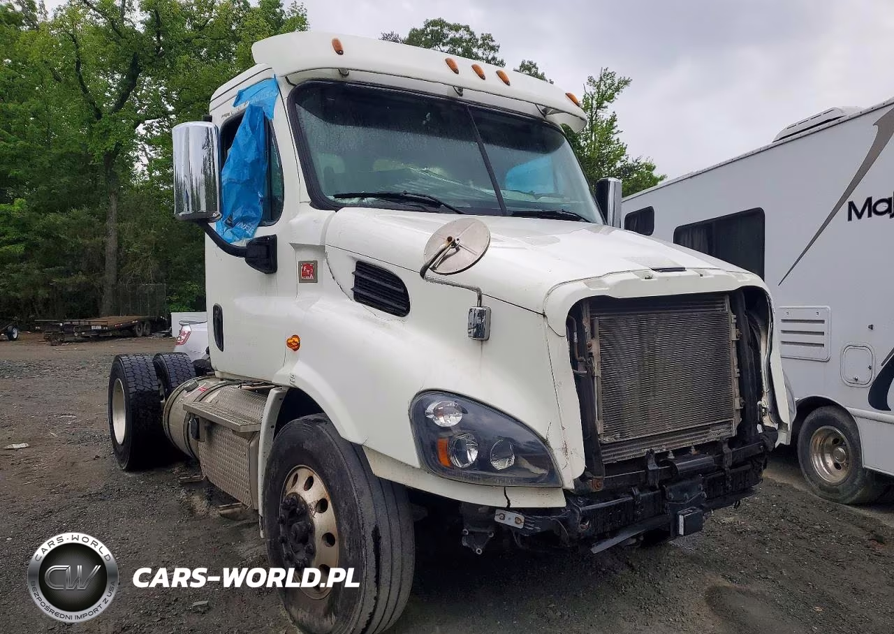 2018 Freightliner Cascadia 1 - Semi Truck