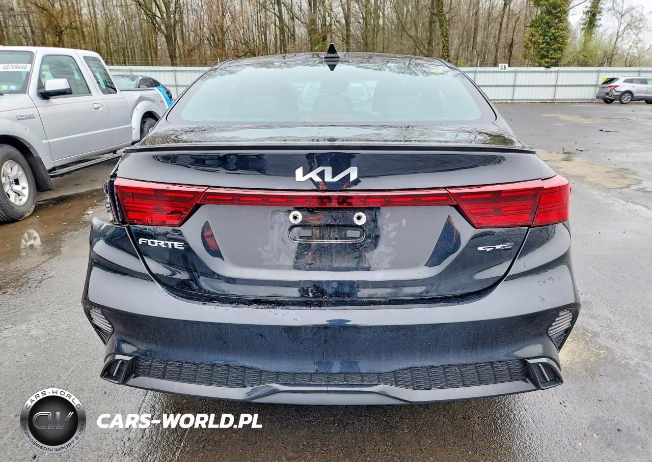 2024 Kia Forte Gt Line VIN:3KPF54AD5RE832300 - 6